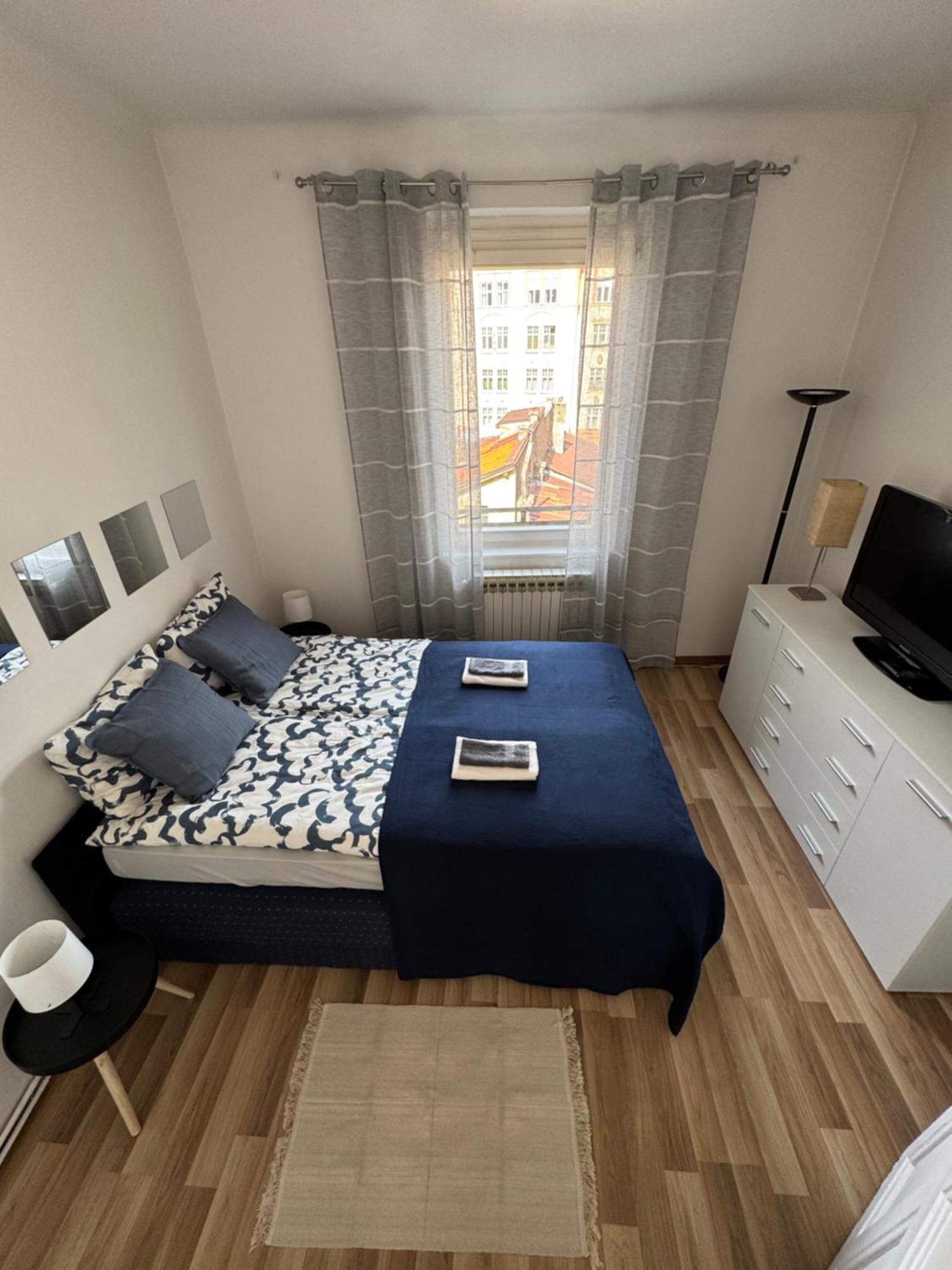 Apartment By Theatre Saraybosna Dış mekan fotoğraf