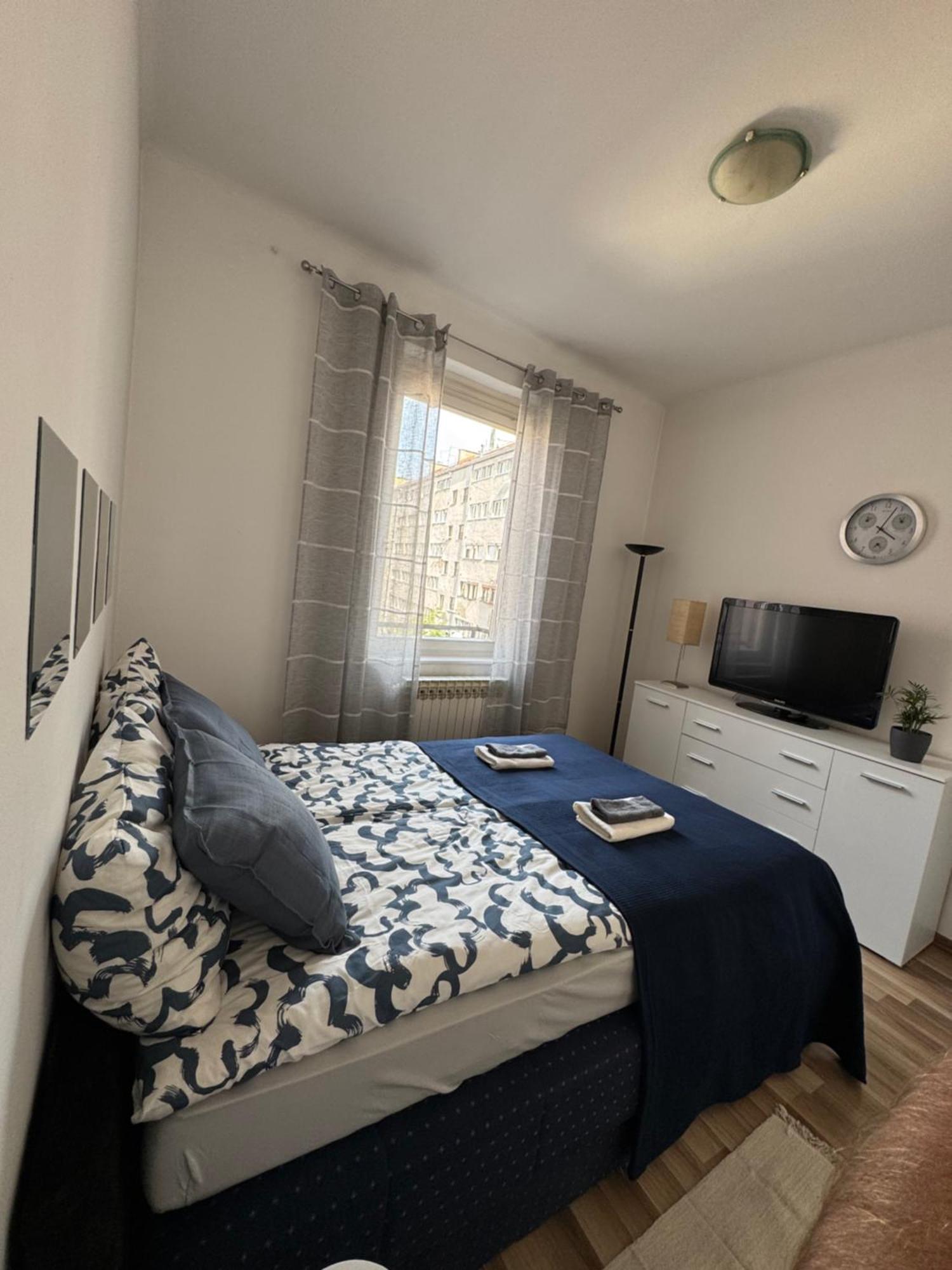 Apartment By Theatre Saraybosna Dış mekan fotoğraf